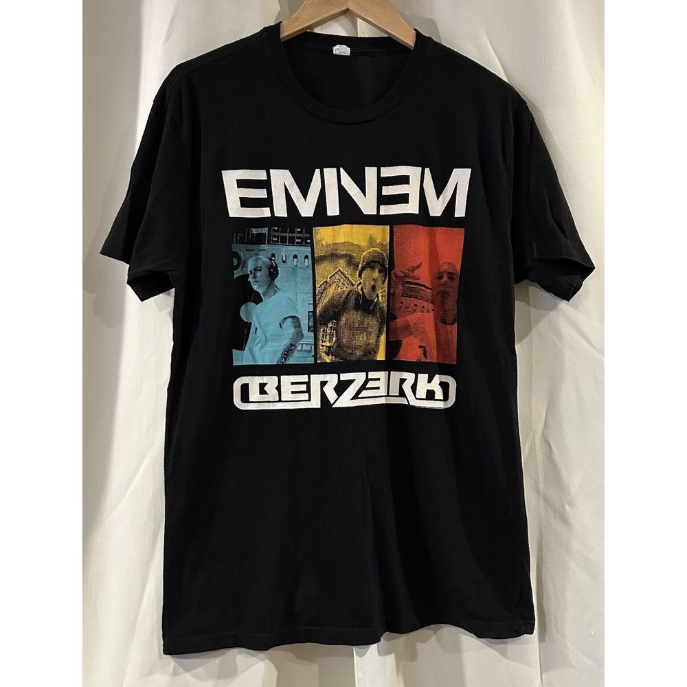 Eminem Berzerk T-Shirt Black Graphic Short Sleeve‎  Rap Tee 2013 Crew